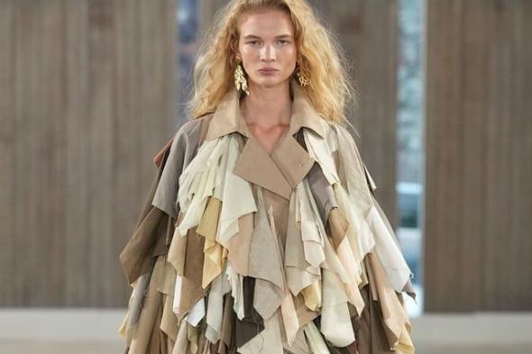 الأقمشة الرائجة لعام 2026: ما الذي يجب ارتداؤه لمواكبة الموضة؟