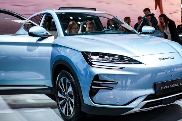 سباق
تطوير
بطاريات
السيارات
يشتعل