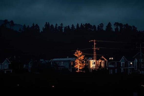 ثمن
الريادة
..
حين
تضيء
مراكز
البيانات
وتظلم
منازل
الأمريكيين