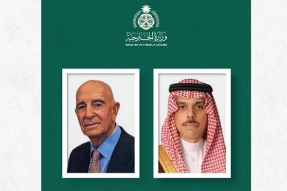 وزير
    الخارجية
    يبحث
    مستجدات
    الأوضاع
    مع
    مبعوث
    أمريكا
    إلى
    سوريا 