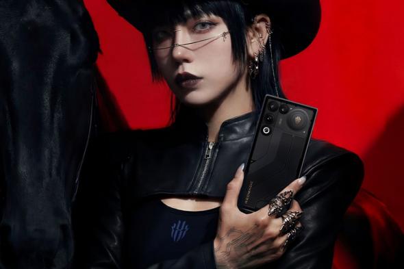 الكشف
عن
تفاصيل
بطارية
RedMagic
11
Air
مع
معلومات
جديدة
عن
أداء
الألعاب