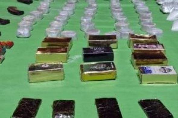 اعترافات
المتهمين
بالاتجار
فى
مخدر
الآيس
بحلوان
تقودهم
للمحاكمة