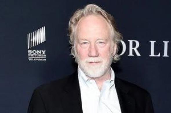 أمازون
تحذف
مشاهد
تيموثى
بوسفيلد
من
فيلمها
جديد..
اعرف
الحكاية