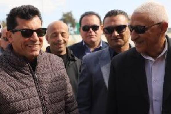 وزير
الشباب
والرياضة
ومحافظ
شمال
سيناء
يشهدان
نهائى
دورى
المراكز