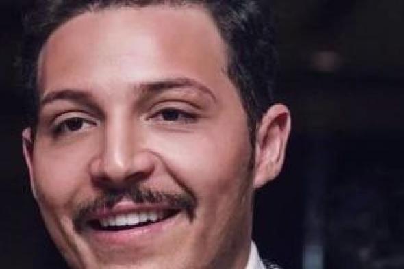 تحريات
لكشف
ملابسات
اتهام
الفنان
محمود
حجازي
بالاعتداء
على
زوجته