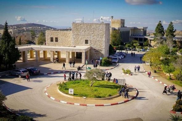 المصادقة
على
قانون
يمنع
توظيف
خريجي
الجامعات
الفلسطينية
في
جهاز
التعليم