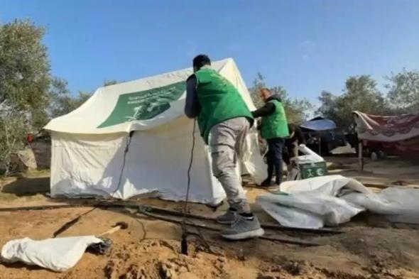 مركز
    الملك
    سلمان
    للإغاثة
    يلبي
    النداء
    الإنساني
    لعائلة
    نازحة
    وسط
    قطاع
    غزة