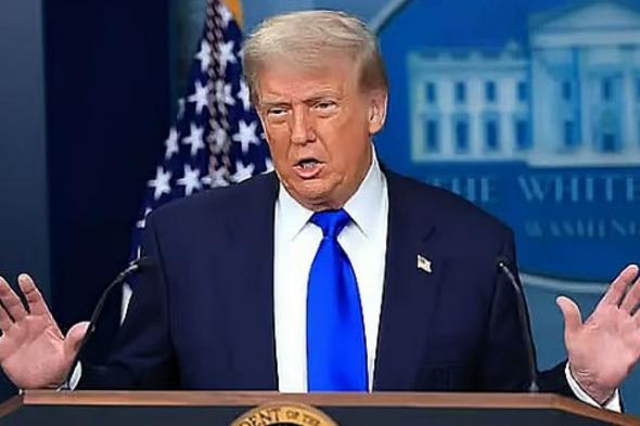 ترامب:
    سنتحرك
    إذا
    استأنفت
    إيران
    برنامجها
    النووي