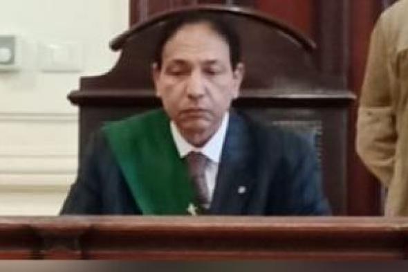 وعدها
بالزواج..
السجن
7
سنوات
لمدرس
تعدى
على
طالبة
فى
الإسكندرية