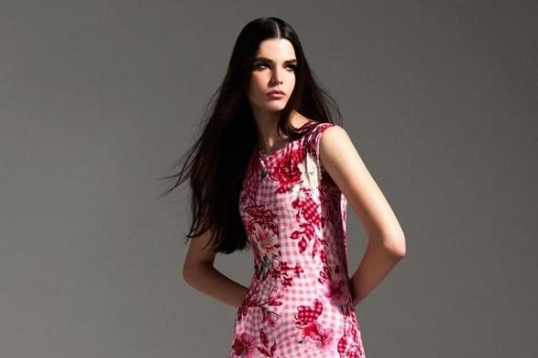 مجموعة Mary Katrantzou ربيع وصيف 2026: الأناقة والضيافة الراقية