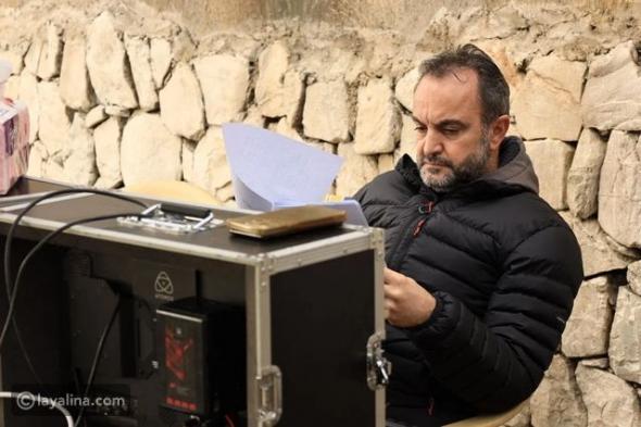 حريق وأزياء ريفية في كواليس السوريون الأعداء تشعل التفاعل