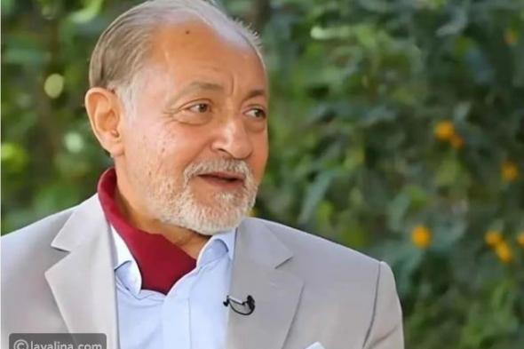 عبد العزيز مخيون يطمئن جمهوره بعد جراحة دقيقة في المخ