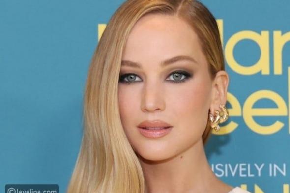 جينيفر لورانس تكشف كواليس طريفة من فترة حملها: الطبيب يضع حداً لمغامرة غير متوقعة