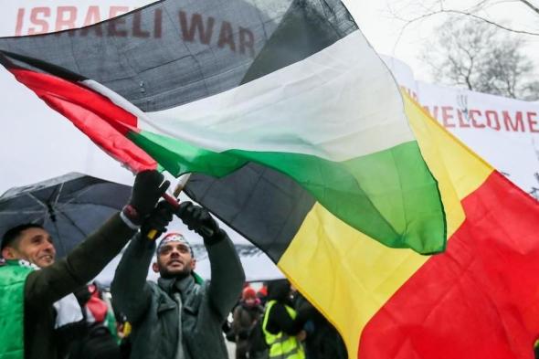 بلجيكا:
مرسوم
ملكي
يحظر
توقف
وعبور
طائرات
تنقل
معدات
عسكرية
إلى
إسرائيل