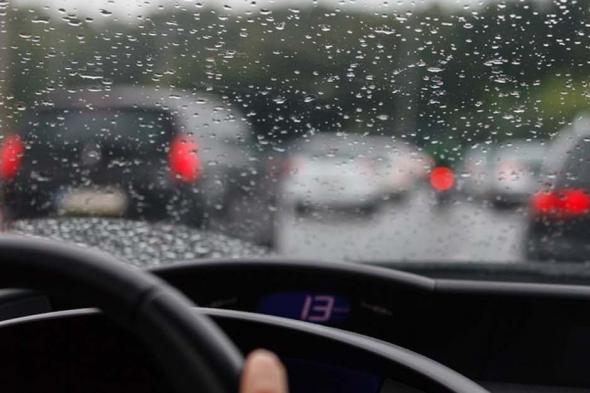 المرور:
تأكدوا
من
جاهزية
مسّاحات
الزجاج
تزامنًا
مع
هطول
الأمطار