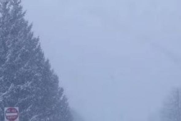 عاصفة
شتوية
تاريخية
تضرب
أمريكا..
كل
ما
تحتاج
معرفته
عن
أسوأ
ظاهرة
جوية