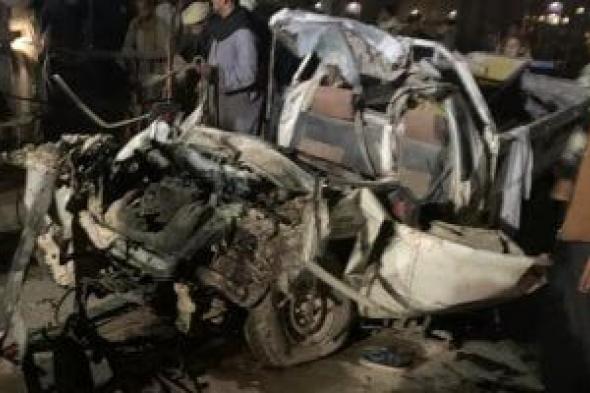 الاستماع
لأقوال
شهود
عيان
لكشف
ملابسات
مصرع
3
أشخاص
وإصابة
آخر
بالصف