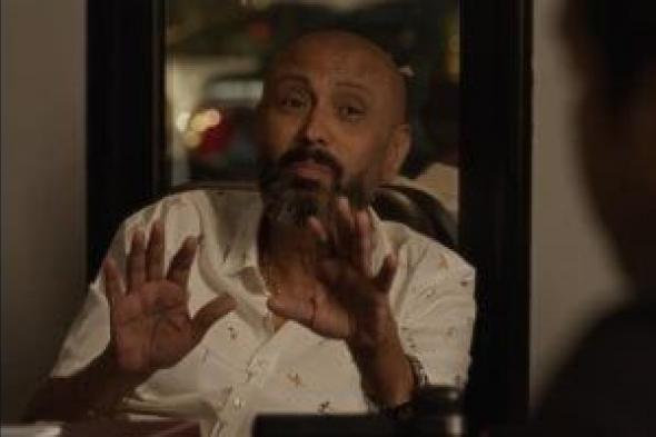 لعبة
وقلبت
بجد
الحلقة
15..
جمال
يوسف
يضبط
عمر
الشناوى
متلبسا
بخيانة
شقيقته
ويبتزه