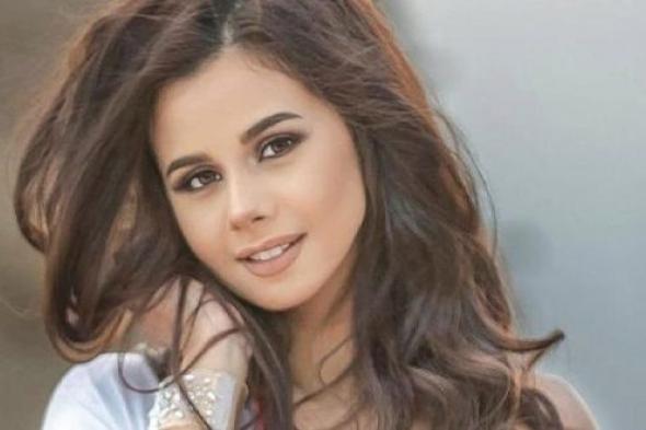 منة
عرفة
تكشف
أسرار
طفولتها
وتفاصيل
أصعب
محطات
حياتها
الفنية