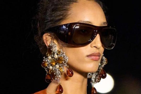 العقيق البني: حين تروي الطبيعة قصتها عبر المجوهرات