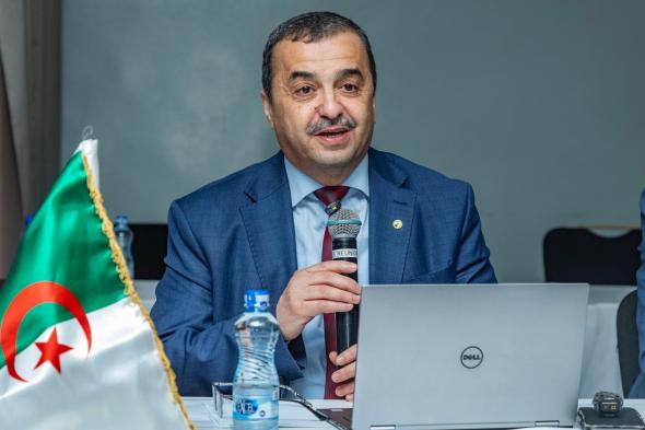 وزير
المحروقات
والمناجم
في
زيارة
عمل
إلى
النيجر