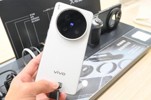 Vivo
تعلن
عن
هاتفها
الأحدث
لهواة
التصوير