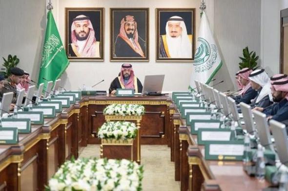 أمير
    الحدود
    الشمالية
    يؤكد
    على
    تكثيف
    جهود
    التوعية
    لتعزيز
    وسائل
    السلامة
    في
    الطرق
    الحيوية