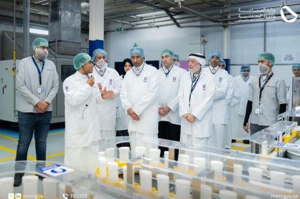 باستثمار
    يتجاوز
    650
    مليون
    ريال..
    وزير
    الصناعة
    يُدشن
    مصنع
    الأدوية
    المتقدمة
    المحدودة
    «Bpharma»