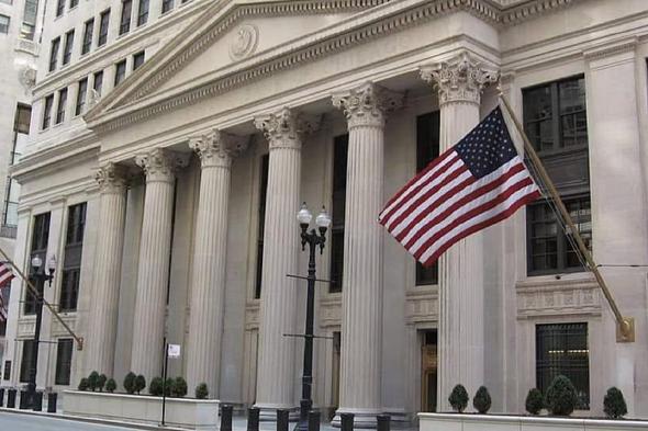 الفيدرالي
الأمريكي
يبقي
سعر
الفائدة
من
دون
تغيير