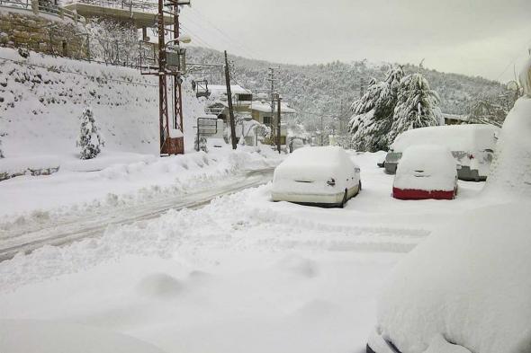 مصرع
    35
    شخصًا
    جراء
    العاصفة
    الشتوية
    التي
    ضربت
    الولايات
    المتحدة