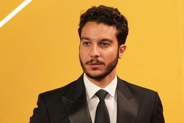 نور
النبوي
يكشف
مواصفات
فتاة
أحلامه
ويعلّق
على
سفره
إلى
أميركا