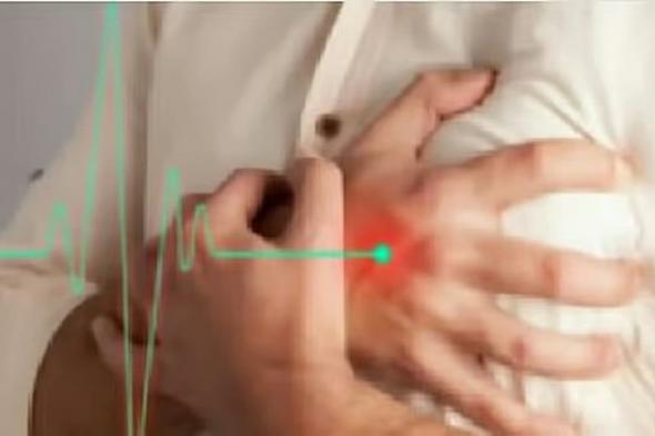 خالد
    النمر:
    الشعور
    بالوحدة
    والعزلة
    الاجتماعية
    يرفع
    خطر
    الإصابة
    بأمراض
    القلب