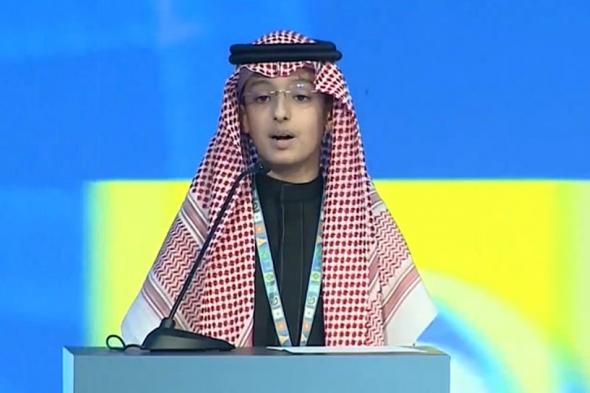 الأمير
عبد
العزيز
بن
خالد
بن
سلمان:
سنواصل
رفع
راية
وطننا
بالعلم
والمعرفة
في
جميع
أرجاء
العالم