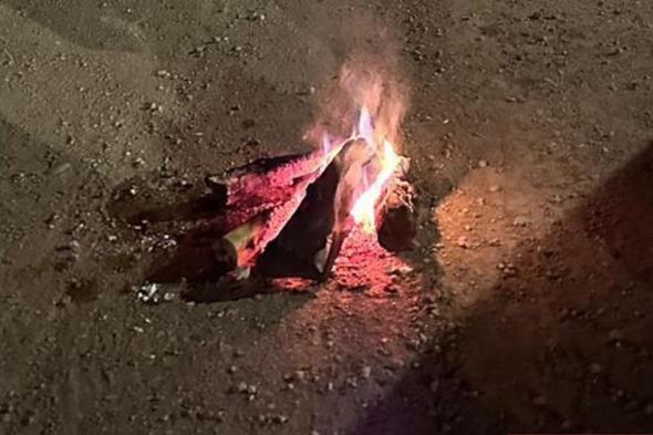 «الأمن
    البيئي»
    يضبط
    مواطنًا
    لإشعاله
    النار
    في
    الأماكن
    غير
    المخصصة
    لها
    بمحمية
    طويق
    الطبيعية