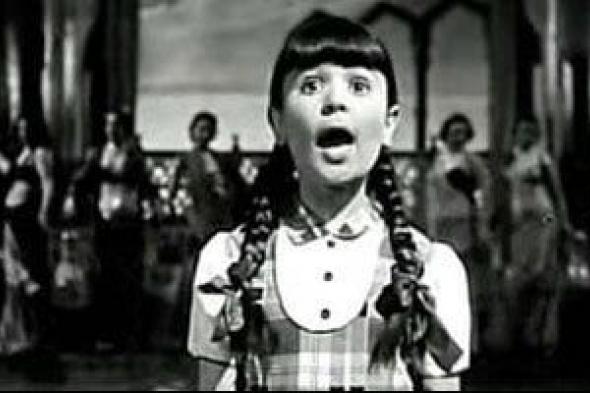 ذكرى
رحيلها..
قصة
اعتزال
الطفلة
المعجزة
فيروز