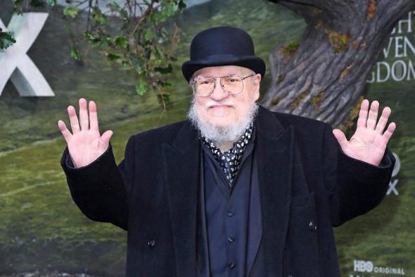 رئيس
HBO
يعلّق
على
العلاقة
السيئة
بين
جورج
آر
آر
مارتن
وصانع
مسلسل
House
of
the
Dragon