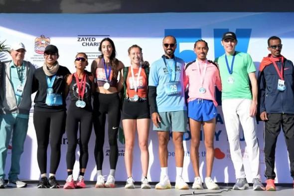 سباق
      زايد
      الخيري
      يختتم
      نسخة
      ميامي
      بمشاركة
      آلاف
      المتسابقين