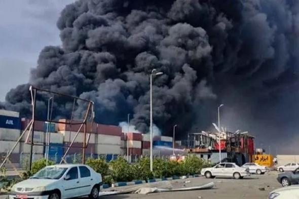 ترامب
      يكشف:
      إيران
      تجري
      "محادثات
      جادة"
      مع
      الولايات
      المتحدة