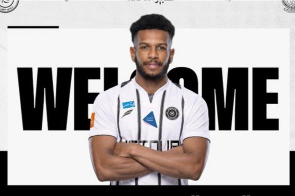 الشباب
    يعلن
    التعاقد
    مع
    علي
    البليهي
    معارًا
    من
    الهلال
    حتى
    نهاية
    الموسم