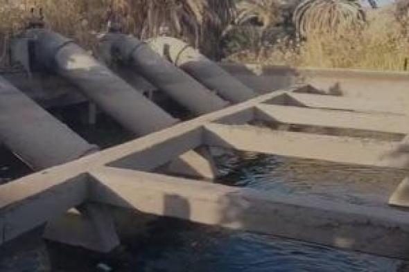 محافظ
أسوان
يعلن
انتهاء
الرى
من
ترميم
جسر
قورتة