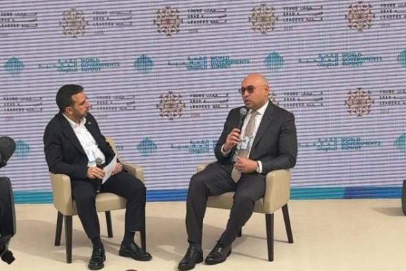 نقاشات
      معمقة
      حول
      مستقبل
      الذكاء
      الاصطناعي
      بمنتدى
      القيادات
      العربية
      الشابة