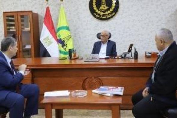 محافظ
شمال
سيناء
يعتمد
نتيجة
الشهادة
الإعدادية
بنسبة
نجاح
80.11%؜