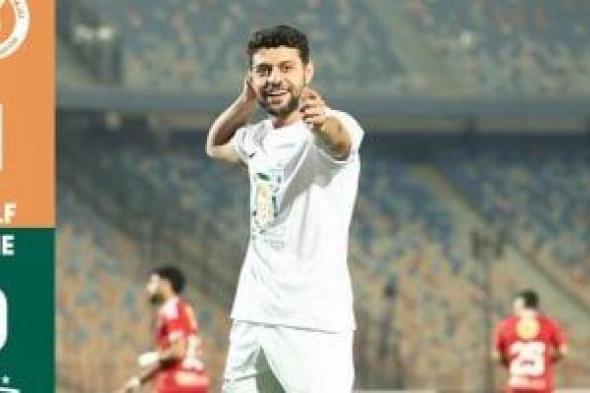 الشوط
الأول
..الأهلي
يتأخر
بهدف
أمام
البنك
في
الدوري