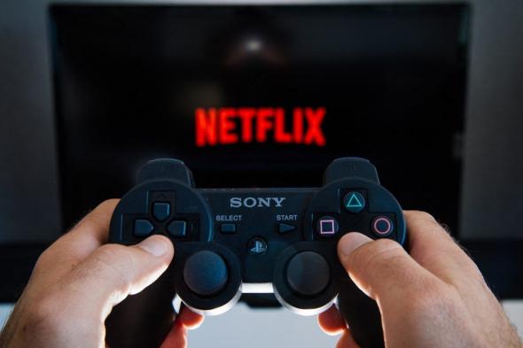 إزالة
Netflix
من
جهاز
PS3
الذي
يقترب
عمره
من
20
عامًا
في
مارس