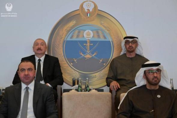 محمد
      بن
      زايد
      ورئيس
      أذربيجان
      يشهدان
      تمرين
      «درع
      السلام
      2026»