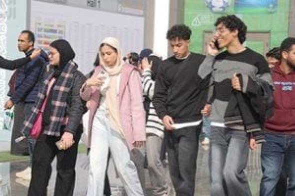 يوم
الوداع..
القراء
يودعون
معرض
القاهرة
الدولى
للكتاب
فى
يومه
الأخير