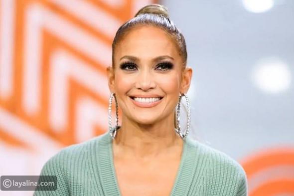 برفقة ابنها: جنيفر لوبيز تظهر في نزهة عائلية ببيفرلي هيلز