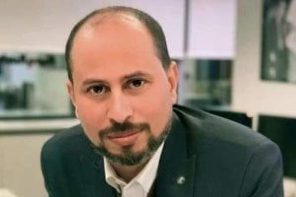 حسن
السعدني
يكتب:
ميركاتو
الأهلي
في
الميزان..
ثورة
تصحيح
أم
مغامرة
فنية؟