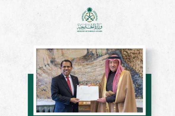 ولي
    العهد
    يتلقى
    رسالة
    خطية
    من
    رئيس
    المالديف