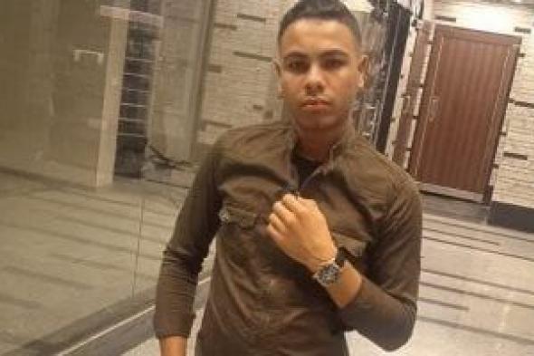 كان
بيجيب
علاج
من
صيدلية..
مصرع
طالب
طعنا
بسلاح
أبيض
فى
أبو
تلات
بالإسكندرية